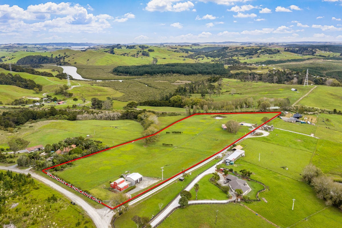 40 Ross Road, Topuni - Carousel 2
