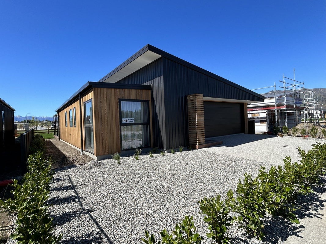 148 Burdon Loop, LAKE HAWEA - Carousel 1
