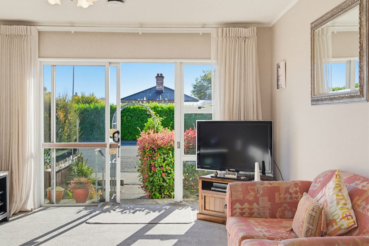 31 Turton Street, Allenton, Ashburton - Carousel 2