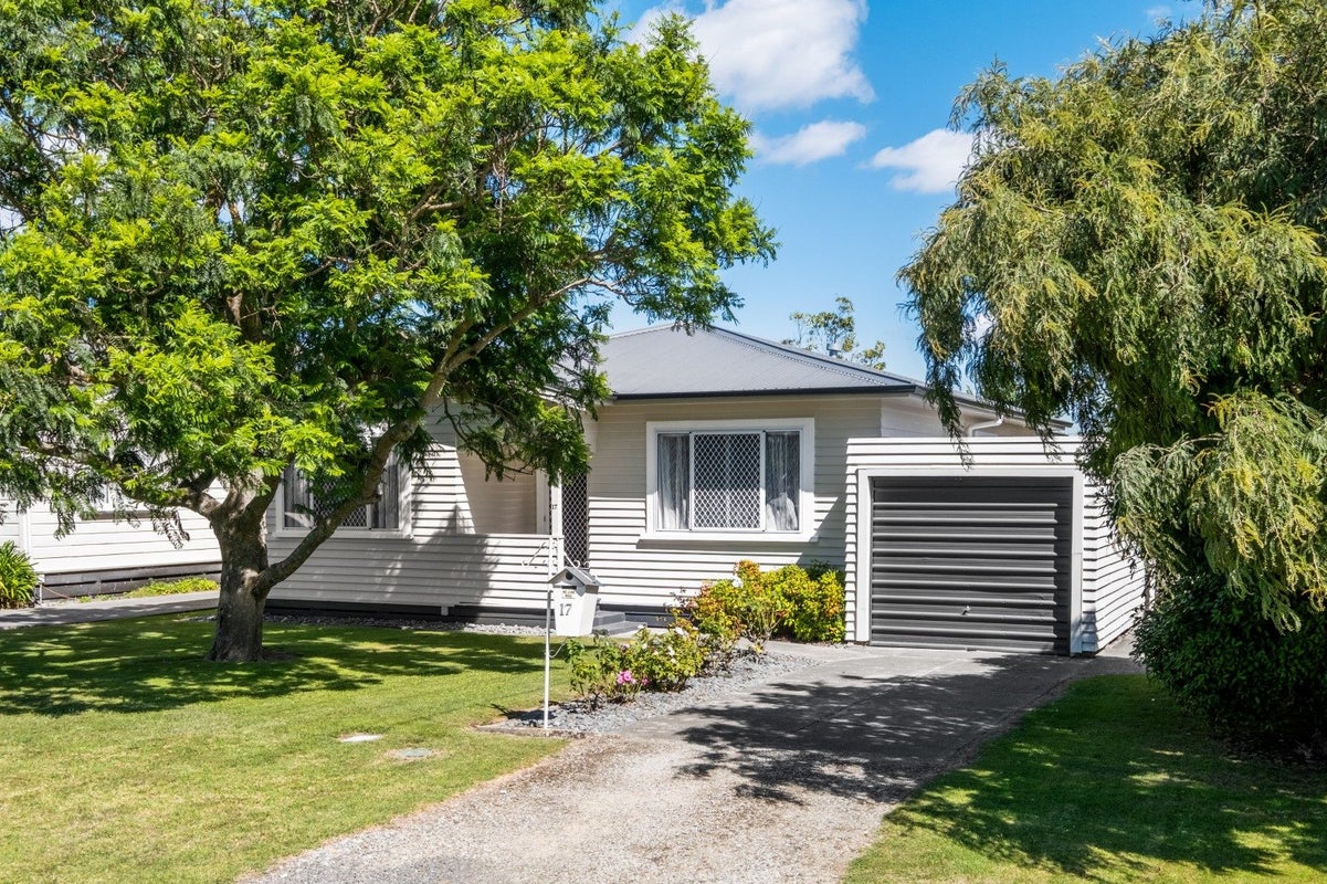 17 Asquith Street, Te Hapara, Gisborne - Carousel 1