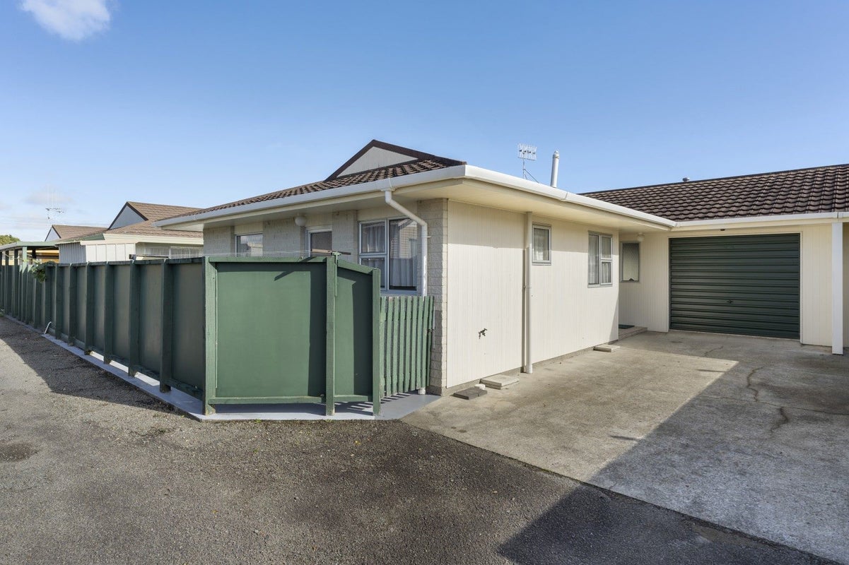 3/20 Stuckey Street, Levin, Levin - Carousel 18