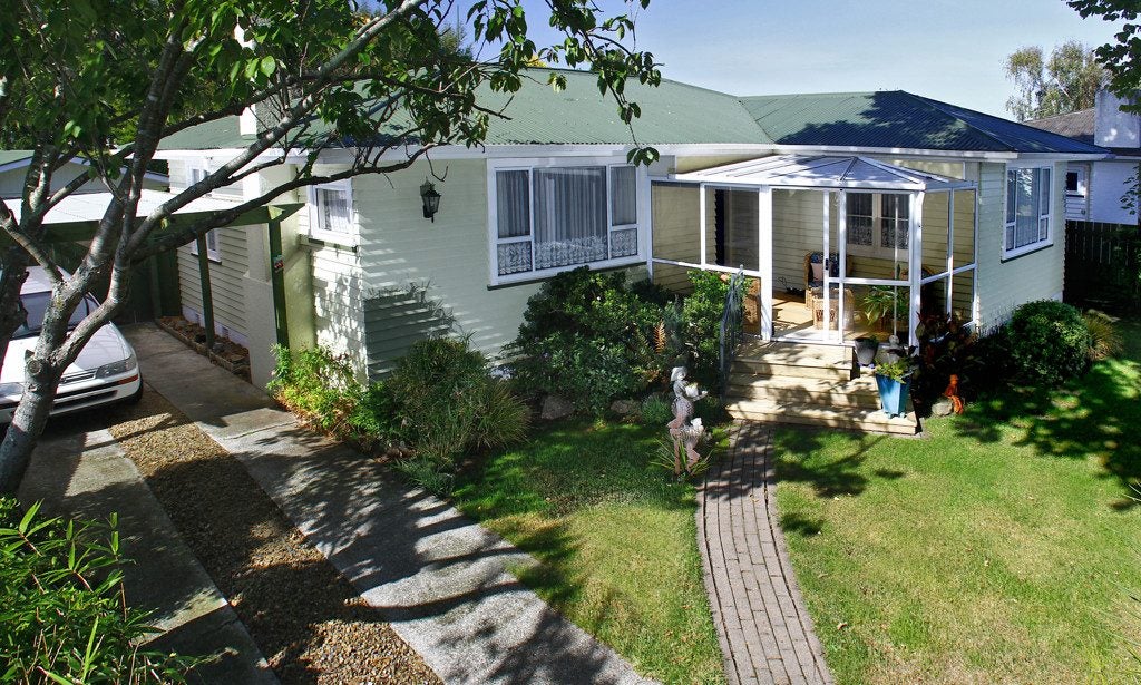 33 Lancaster Street, Highbury, Palmerston North - Carousel 2