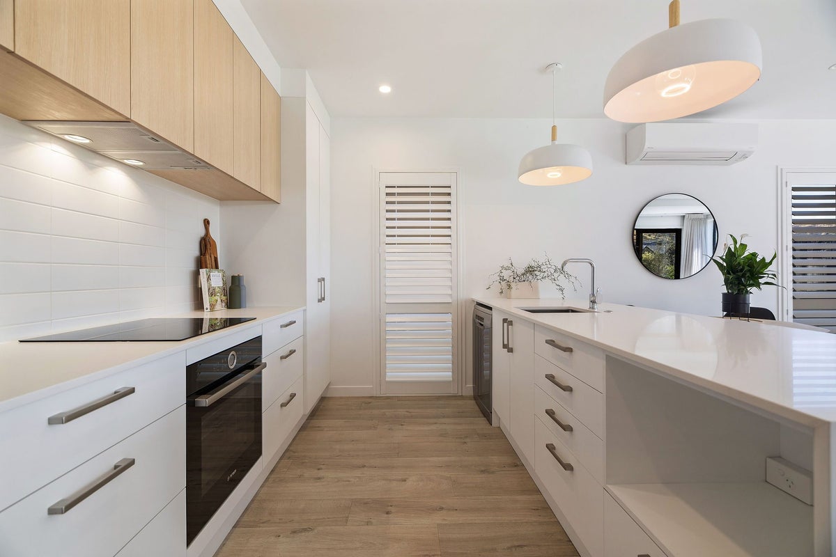 18 Chapman Way, Jacks Point, Queenstown - Carousel 2