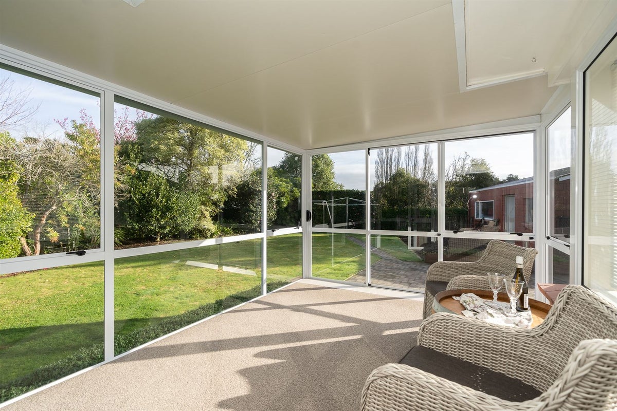 107 Fitzroy Avenue, Fitzroy, Hamilton - Carousel 2