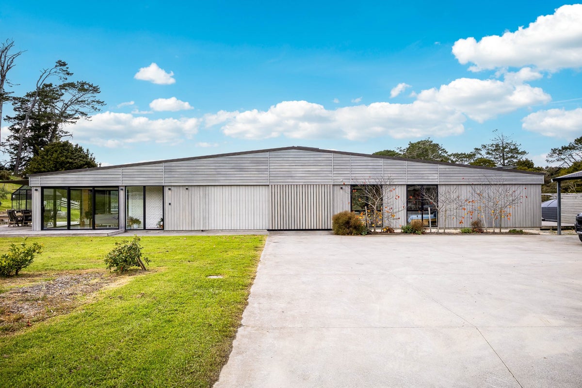99B Pebble Brook Road, Silverdale - Carousel 2
