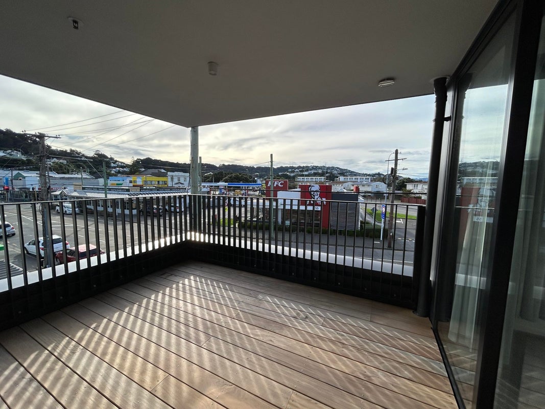 201/2 Onepu Road, Kilbirnie, Wellington - Carousel 10