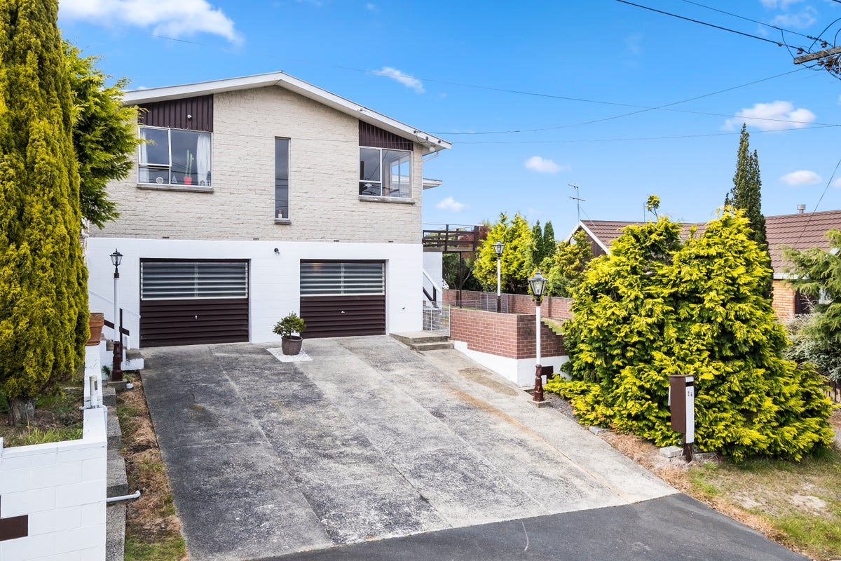 24 Tower Avenue, Waverley, Dunedin - Carousel 1