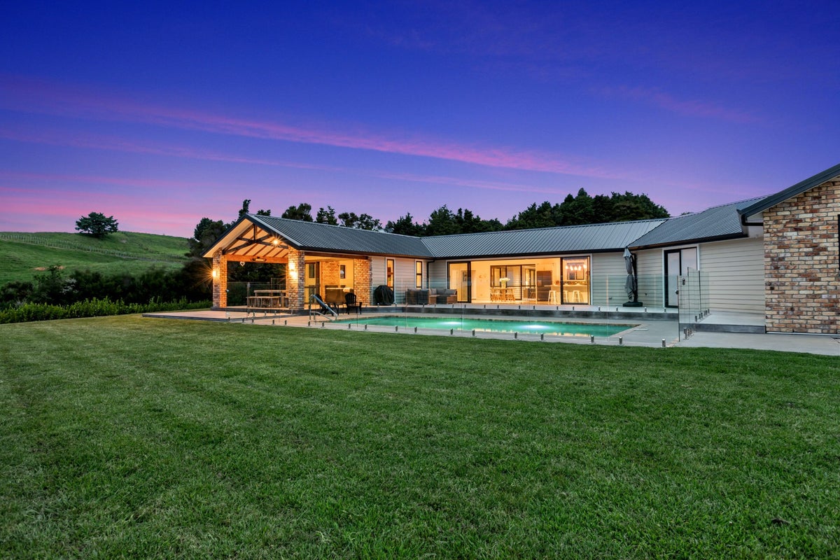 56 West Ridge Road, Maunu, Whangarei - Carousel 2
