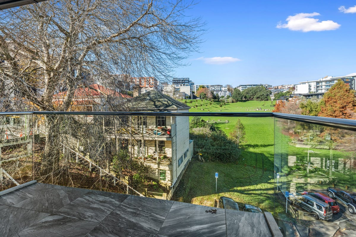 4E/15 Fleet Street, Eden Terrace, Auckland - Carousel 1