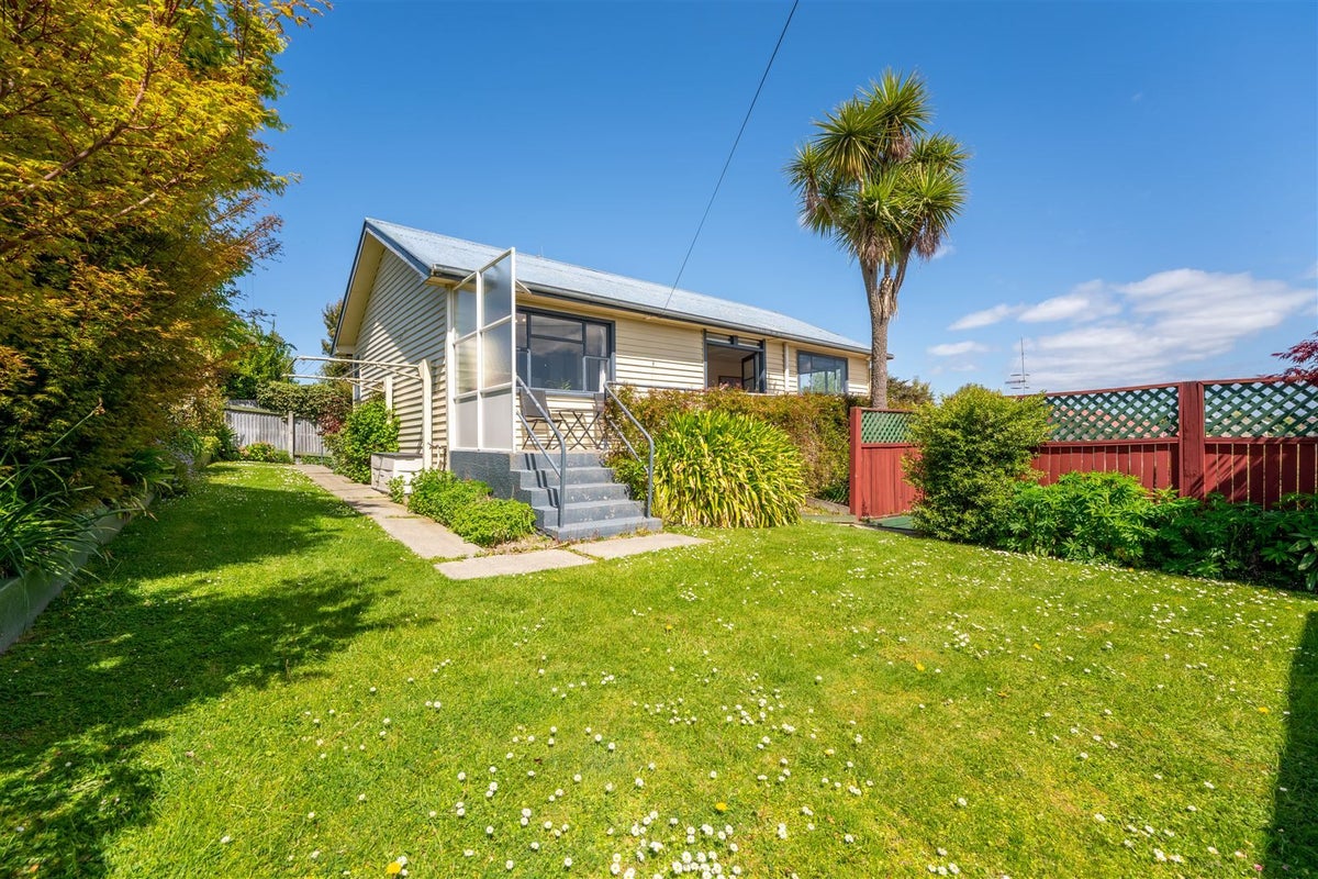 13B Glenwood Avenue, Highfield, Timaru - Carousel 1