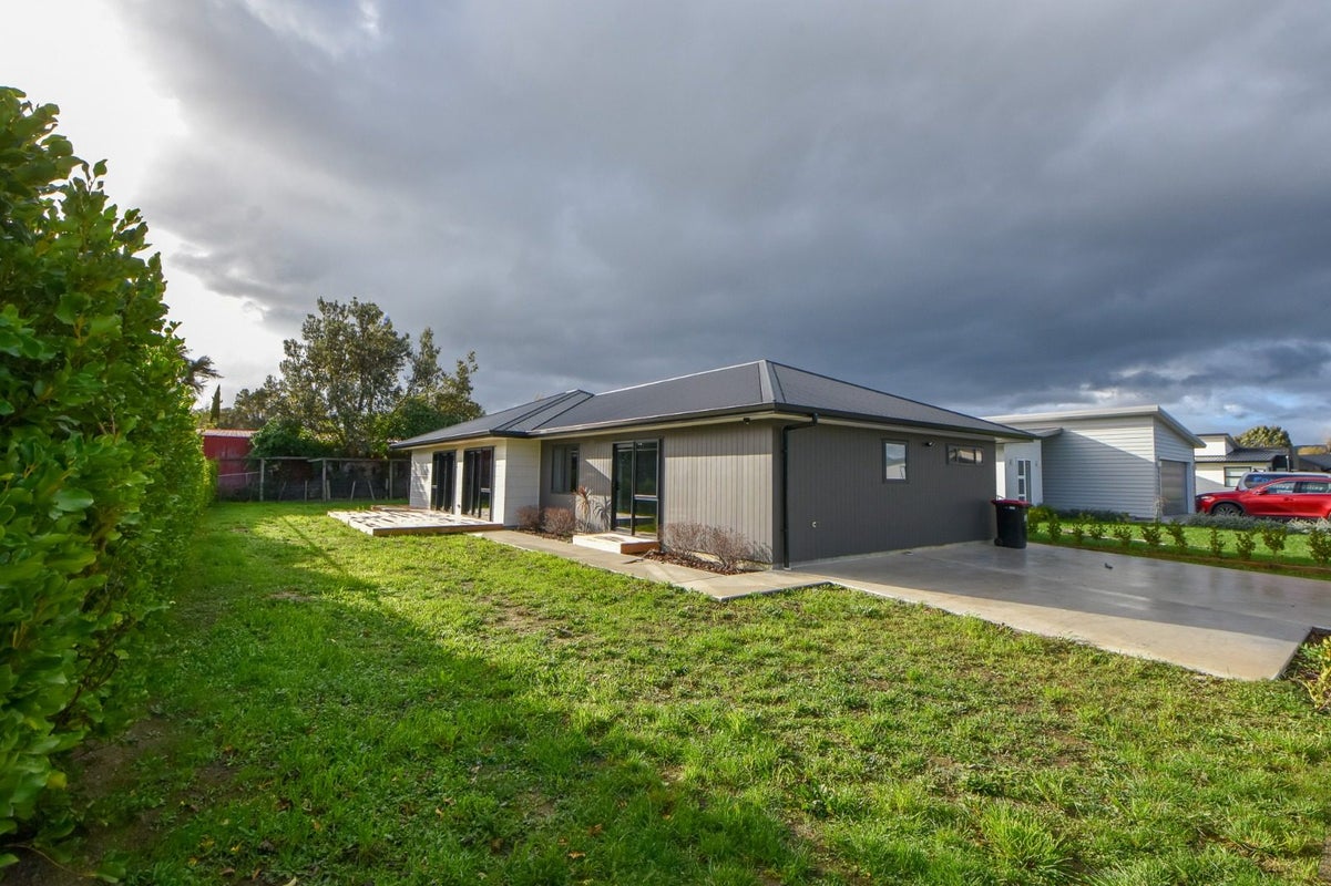 36 Syrah Lane, Martinborough, Martinborough - Carousel 20