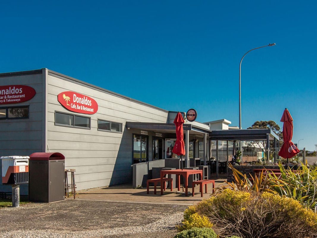 11 Ngahue Crescent, Carters Beach, Westport - Carousel 34