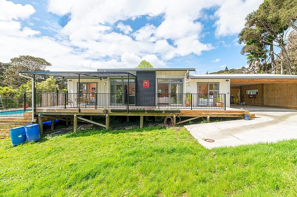 27 Opanuku Road, Henderson Valley, Auckland - Carousel 2