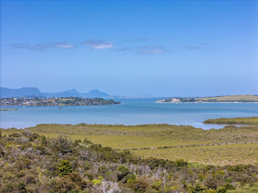 123 Toetoe Road, Whangarei - Carousel 1
