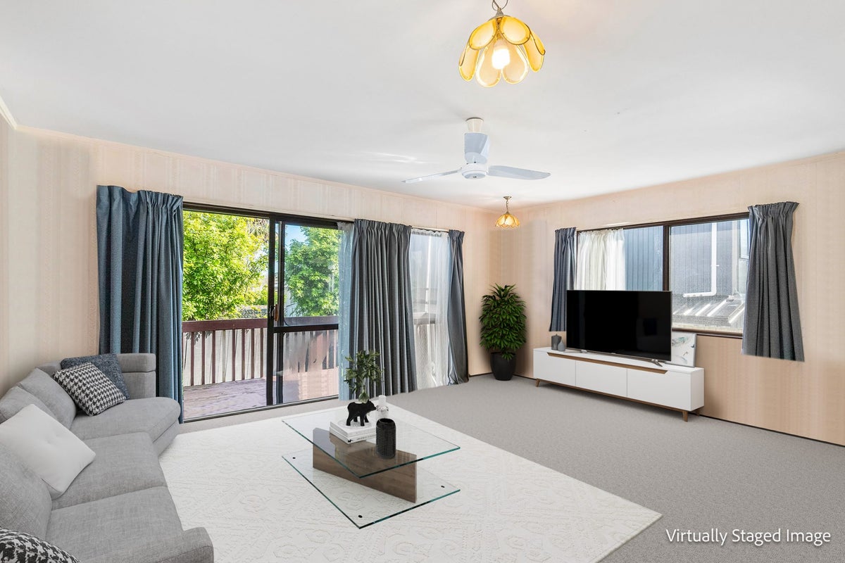 2/30 Fraser Road, Narrow Neck, Auckland - Carousel 2