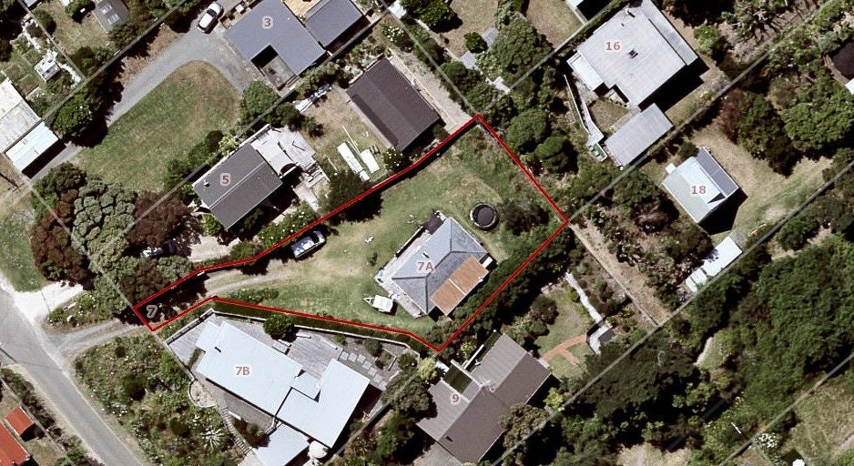7A Hona Street, Waikanae Beach, Waikanae - Carousel 21