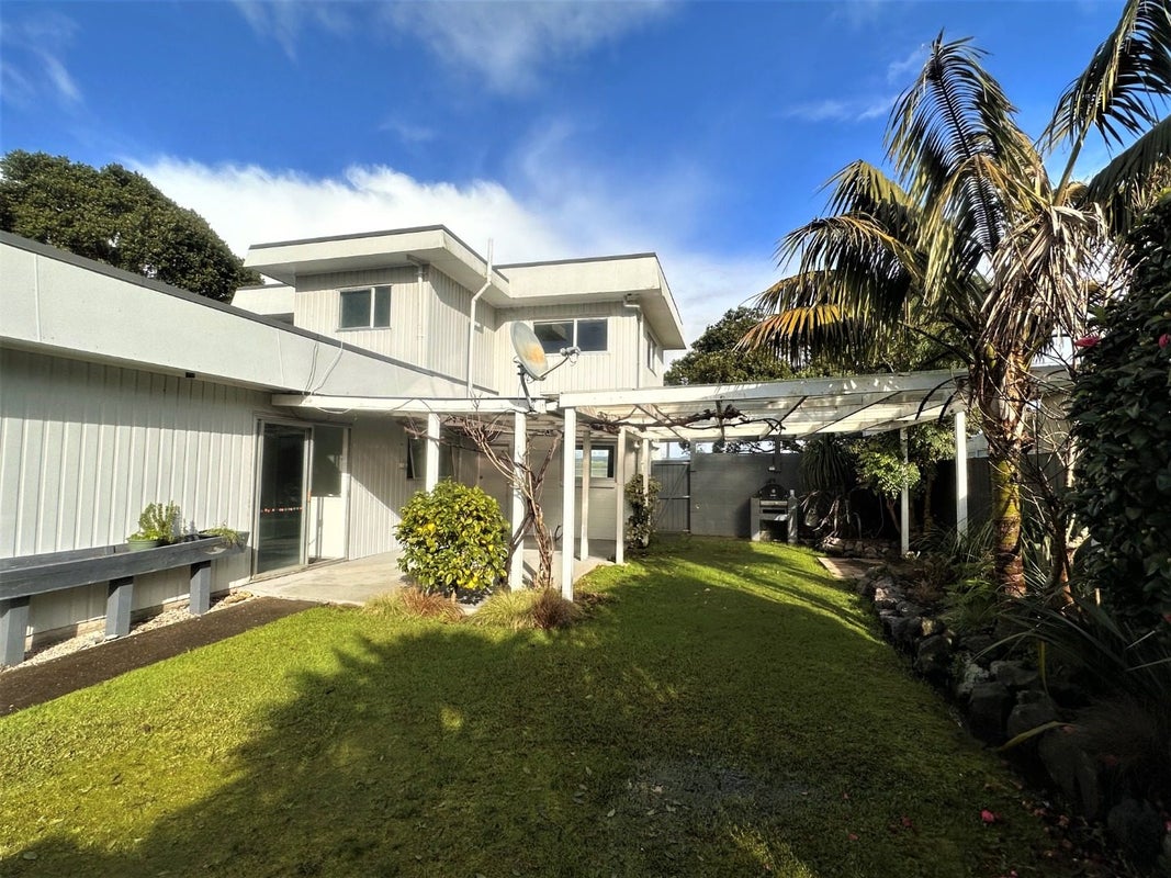 3 Fleet Street, Waiuku - Carousel 1