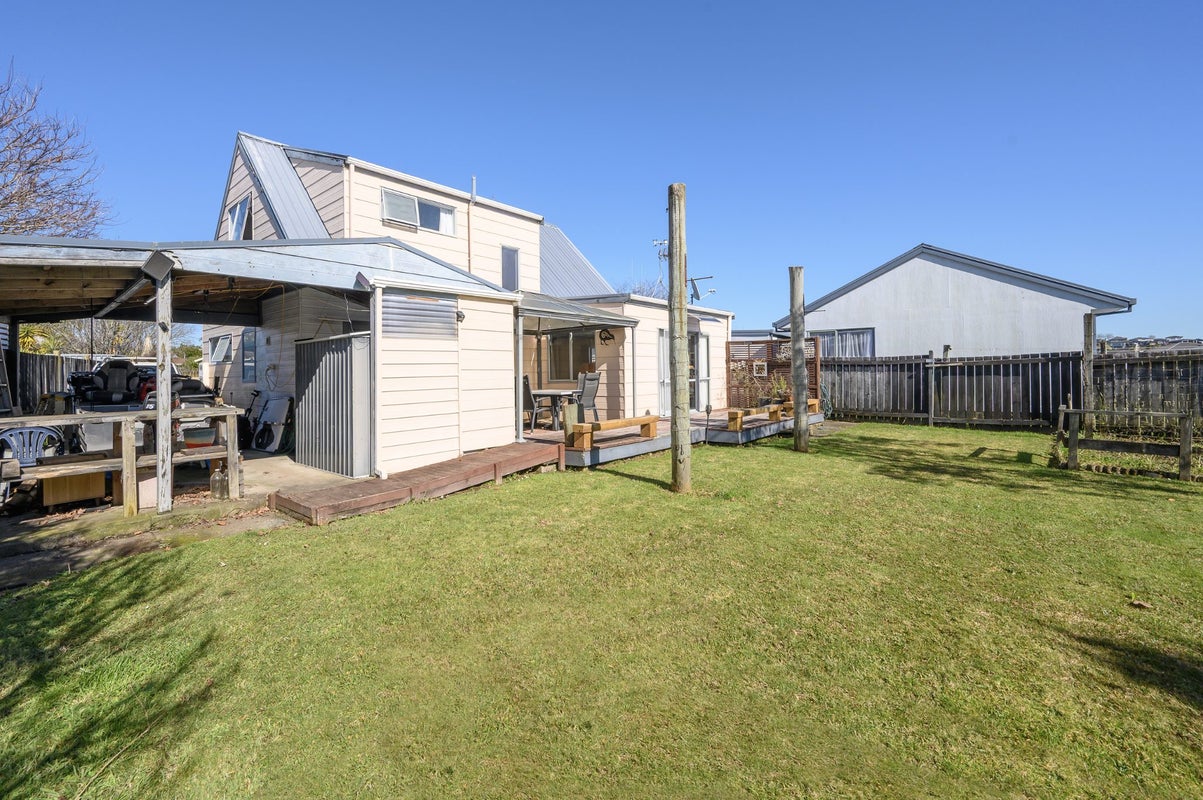 14 Solomon Street, Brookfield, Tauranga - Carousel 2