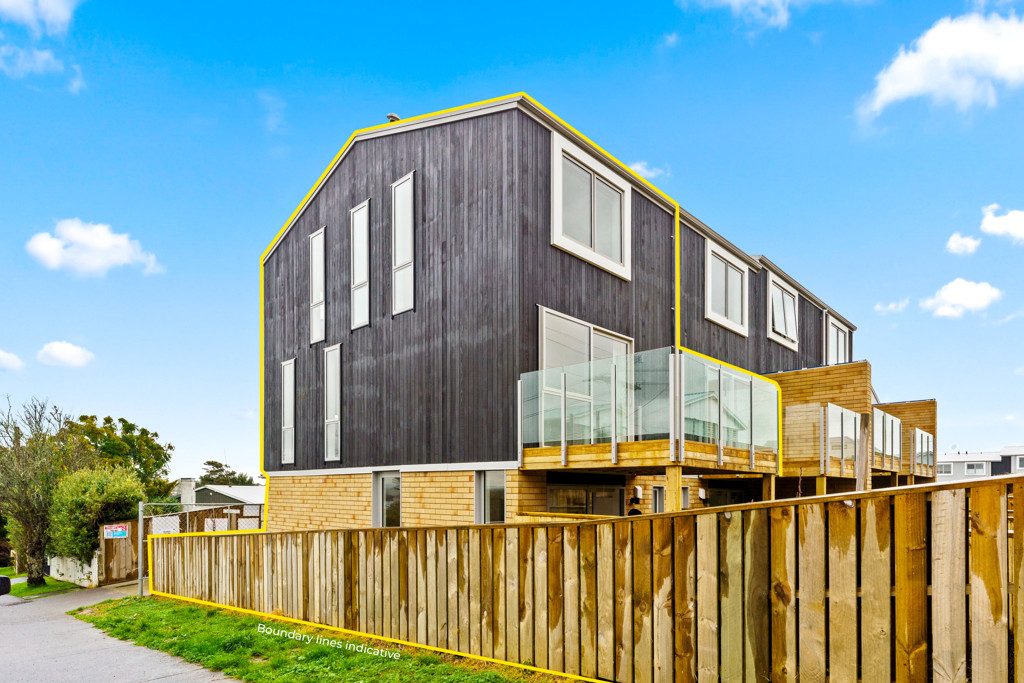 75 Helen Jenepher Lane, Mount Wellington, Auckland - Carousel 2