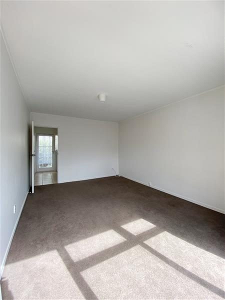 5/3 Fairview Road, Mount Eden, Auckland - Carousel 2
