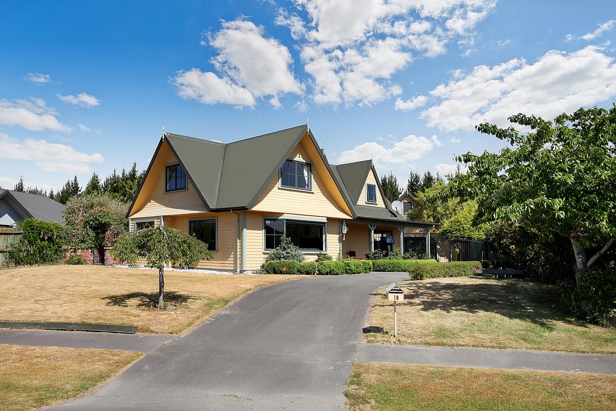 18 Styx River Place, Spencerville, Christchurch - Carousel 1