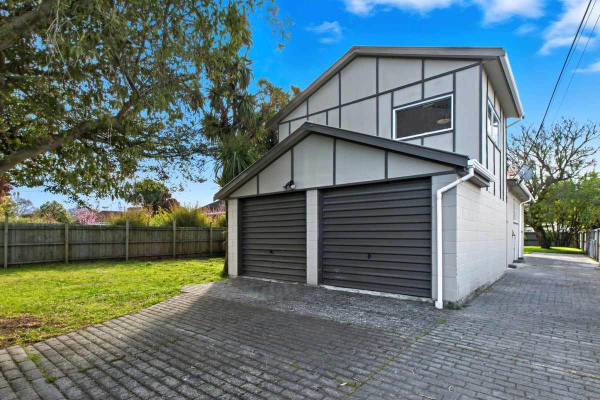 9 Achilles Street, Burwood, Christchurch - Carousel 1