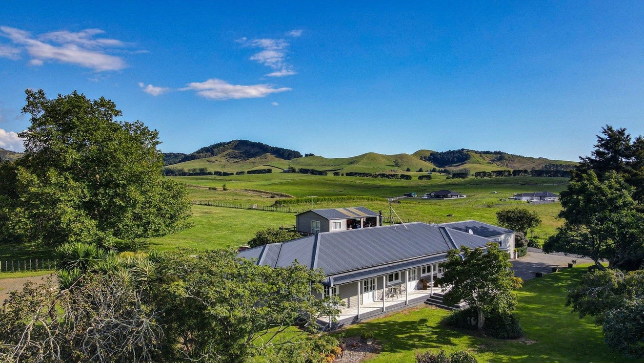 908 Waerenga Road, Waerenga - Carousel 1