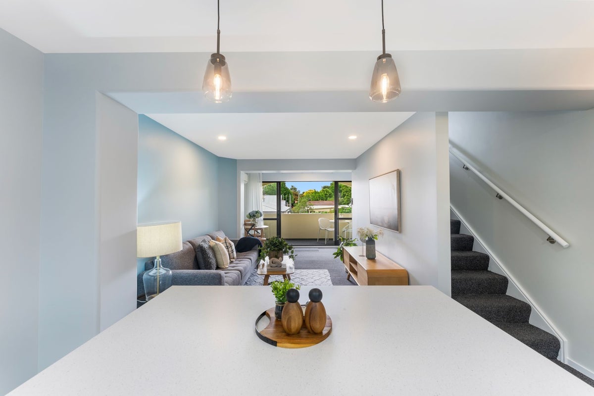 3/337 Armagh Street, Linwood, Christchurch - Carousel 1