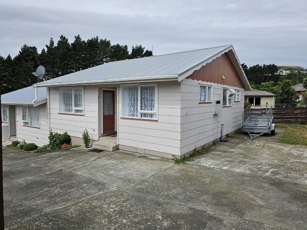 6 Kingsbridge Place, Newlands, Wellington - Carousel 1