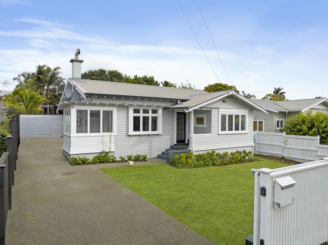 6 Harlston Road, Mount Albert, Auckland - Carousel 1