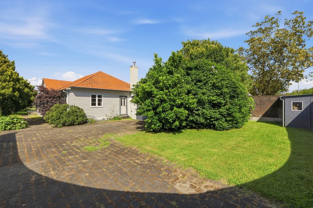 1 Howell Place, Tauranga South, Tauranga - Carousel 19