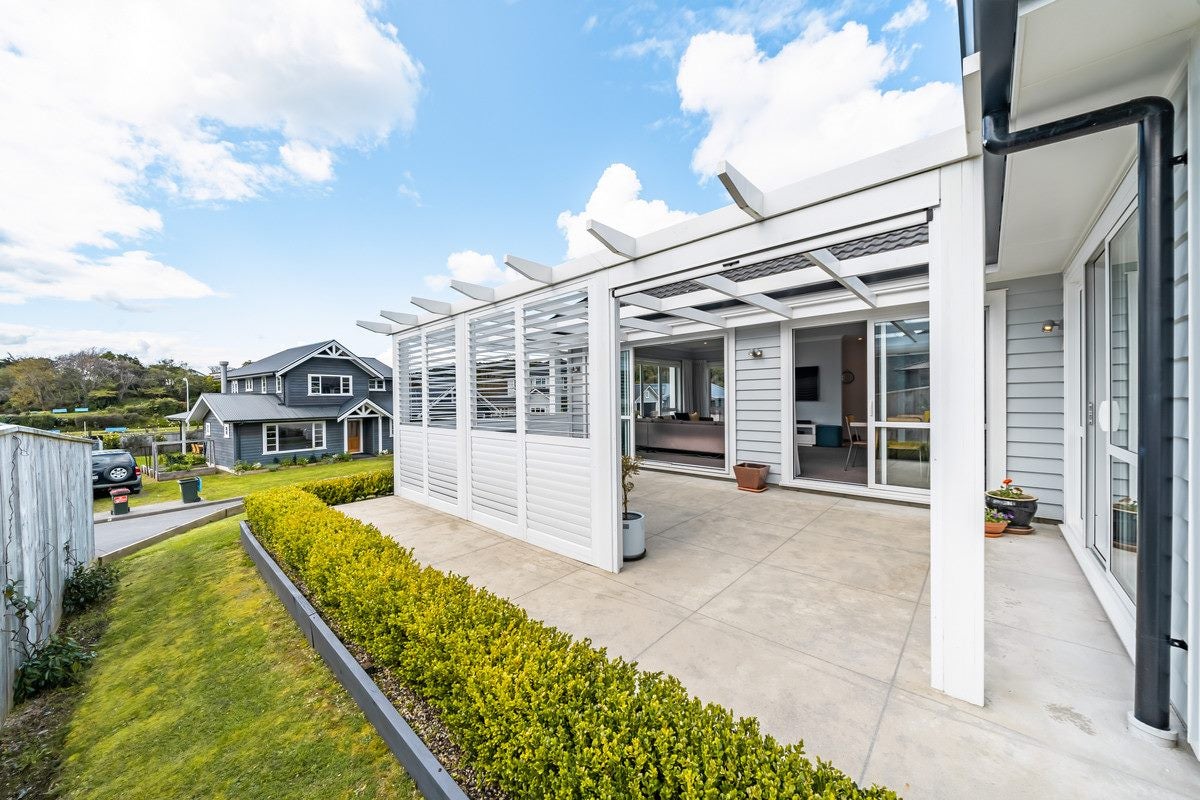 35 Kurth Crescent, Silverstream, Upper Hutt - Carousel 2