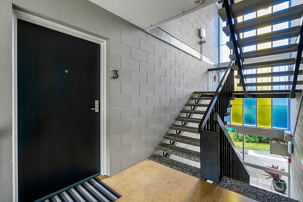 3/34 Uxbridge Road, Howick, Auckland - Carousel 37