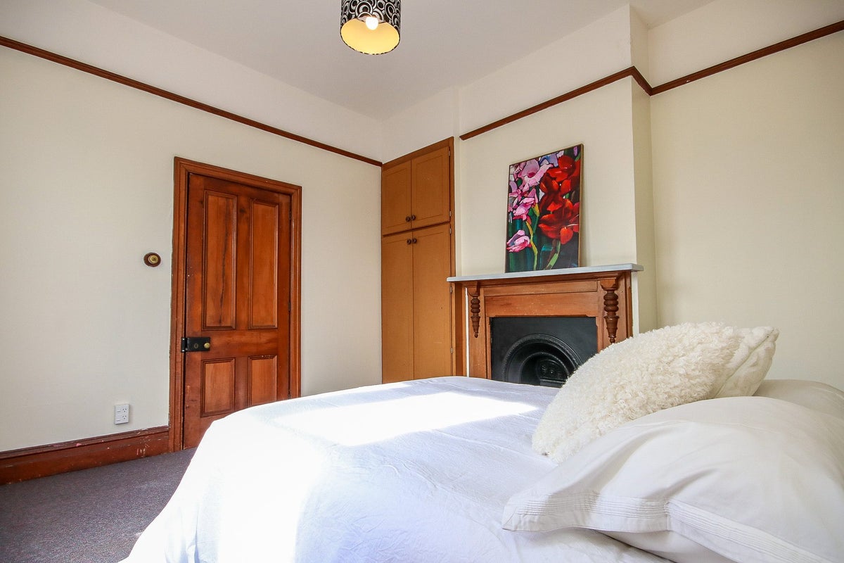 162 South Street, Hampstead, Ashburton - Carousel 1