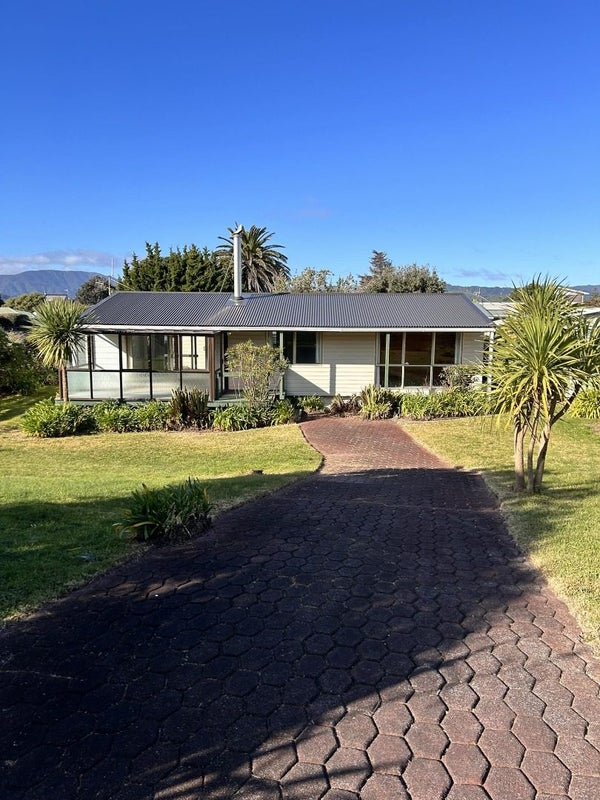 120 Tutere Street, Waikanae Beach, Waikanae - Carousel 1