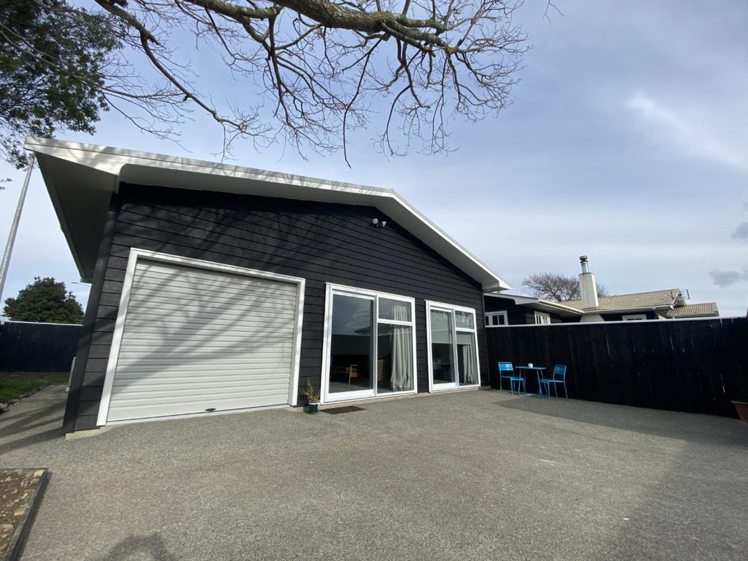 80 Summerhill Drive, Fitzherbert, Palmerston North - Carousel 10