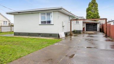162 Glover Road, Hawera - Carousel 1