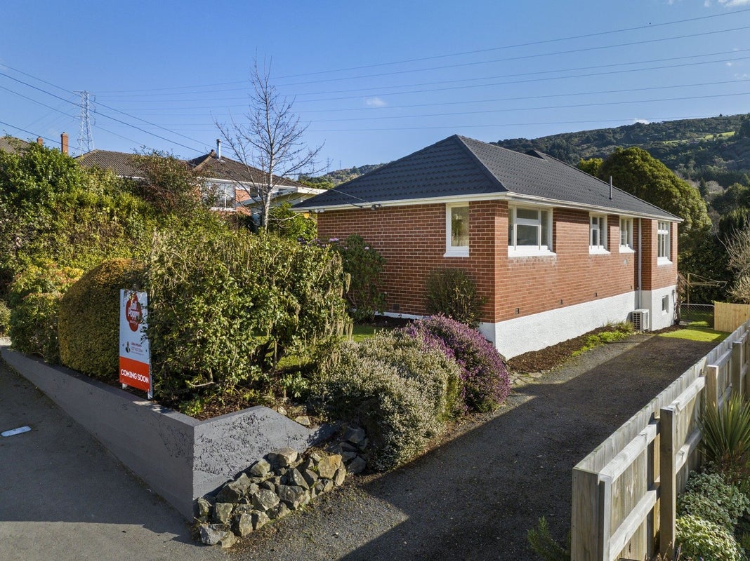 6 Derwent Street, Helensburgh, Dunedin - Carousel 2