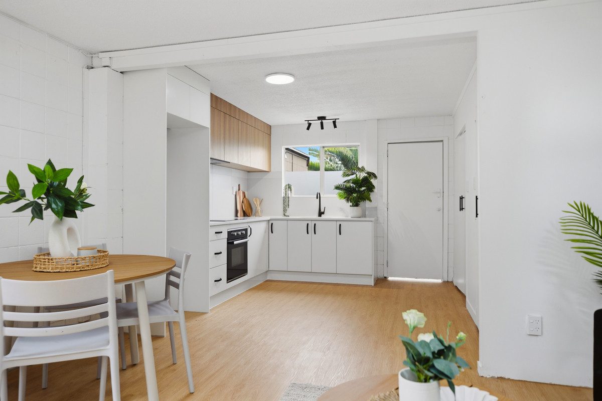 7/44 Miro Street, Mount Maunganui, Mount Maunganui - Carousel 1