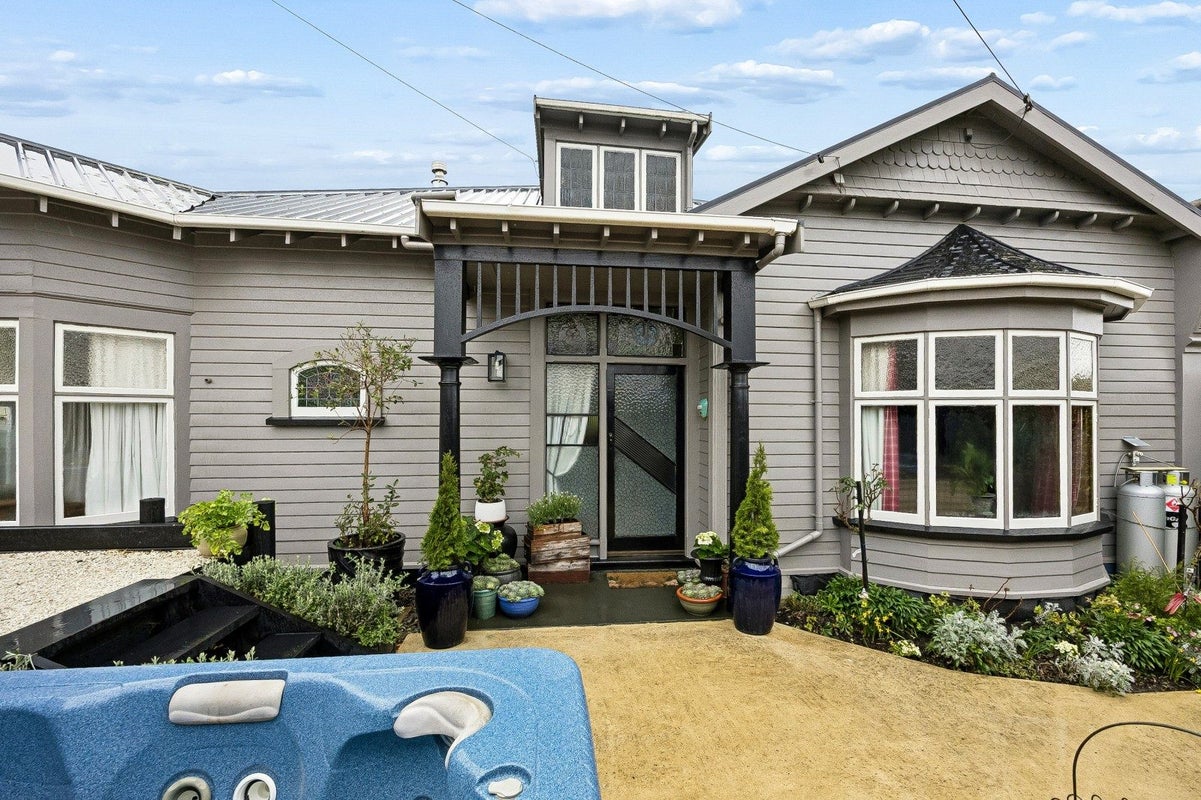 53 Pacific Street, Roslyn, Dunedin - Carousel 1