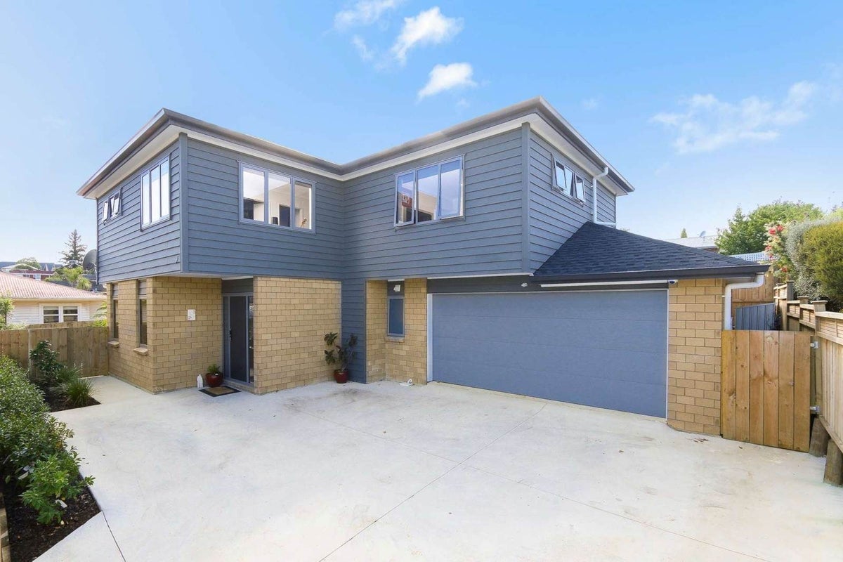 68C MOORE STREET, Howick, Auckland - Carousel 1