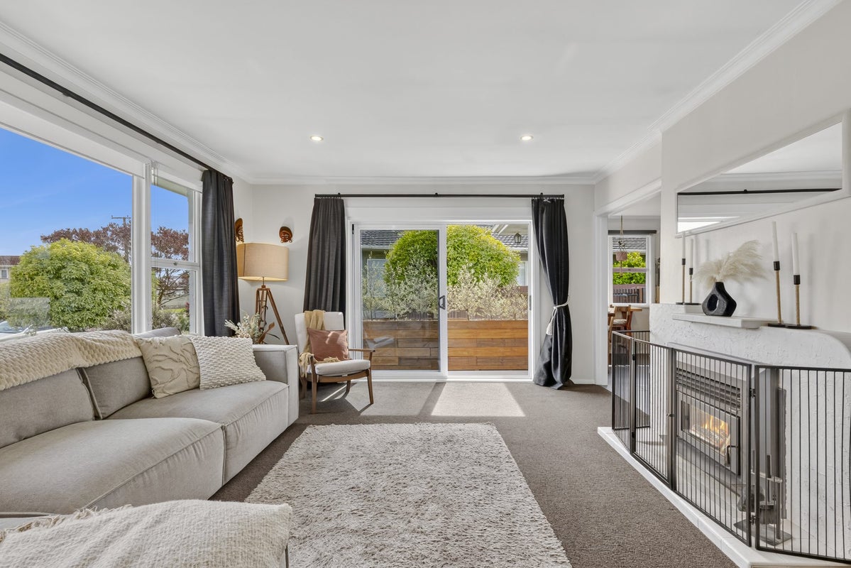 10 Devon Street, Stoke, Nelson - Carousel 2