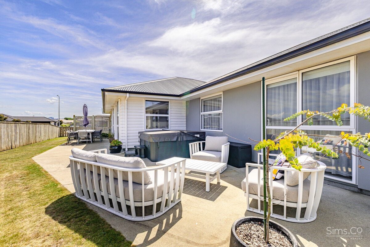 9 Simon Street, Tawhero, Whanganui - Carousel 2