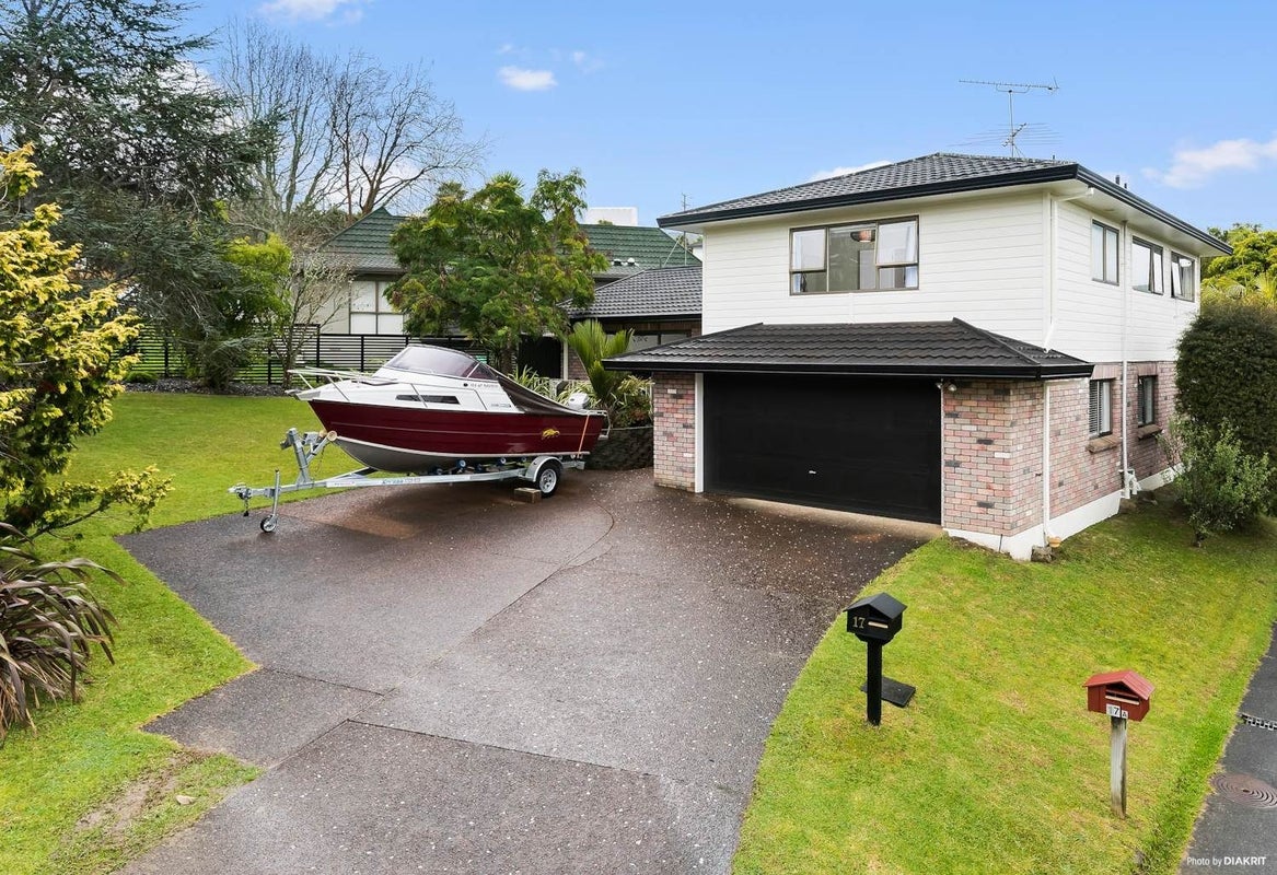 17 Amante Crescent, Mairangi Bay, Auckland - Carousel 1