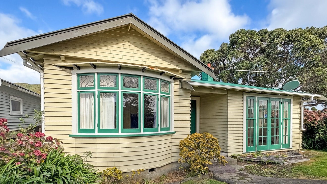 110 Waiwhetu Road, Waterloo, Lower Hutt - Carousel 15