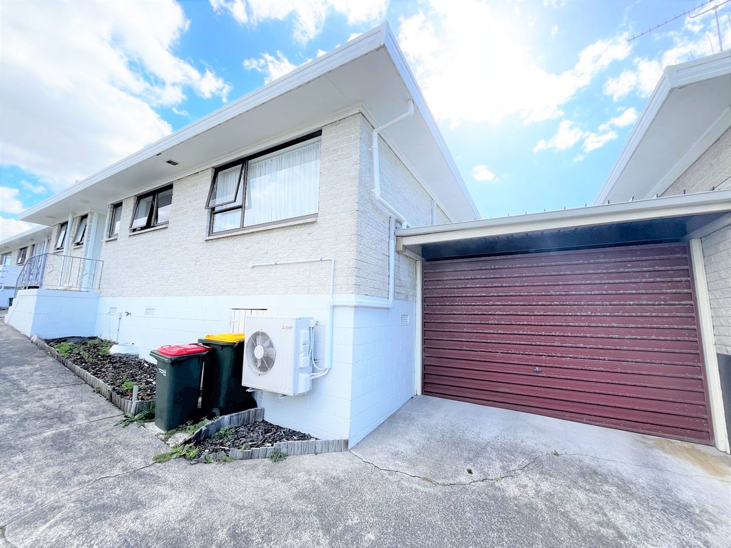 2/24 Waterloo Street, Howick, Auckland - Carousel 2