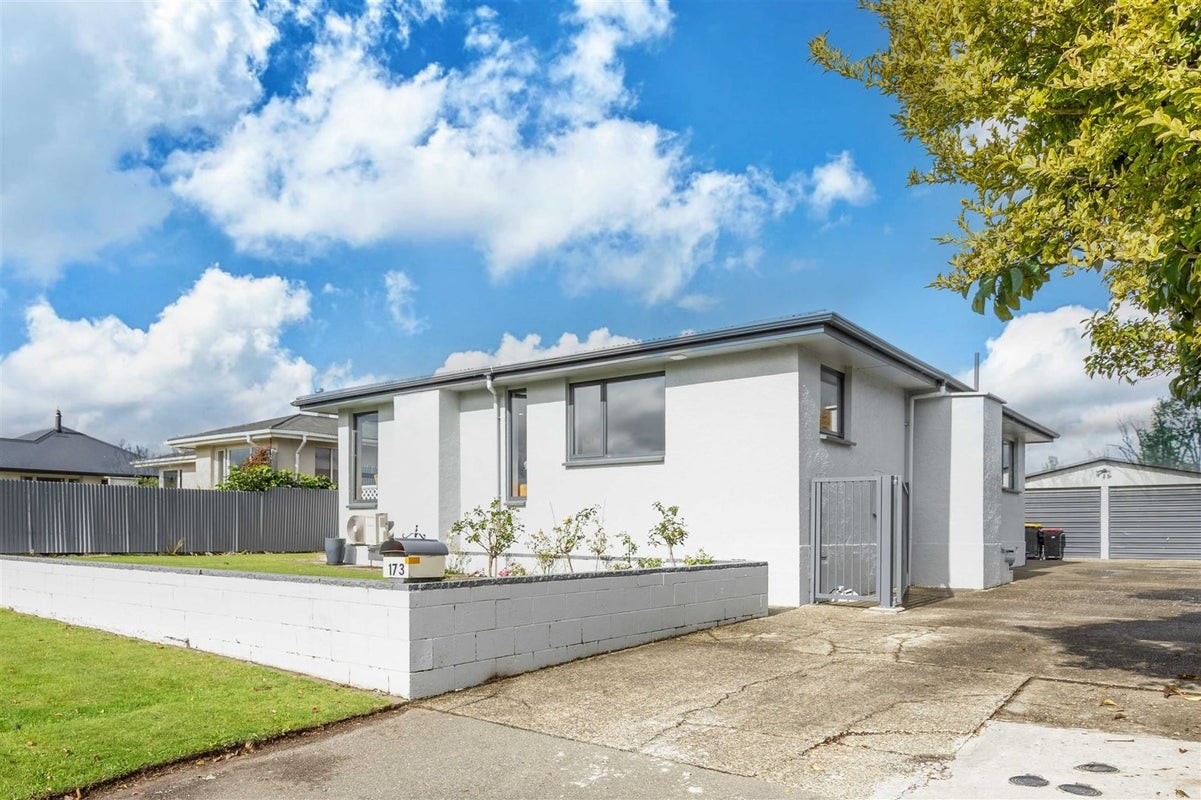 173 Lamond Street East, Hargest, Invercargill - Carousel 1