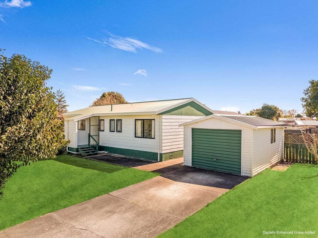 2 Walton Place, Ngatea, Ngatea - Carousel 2