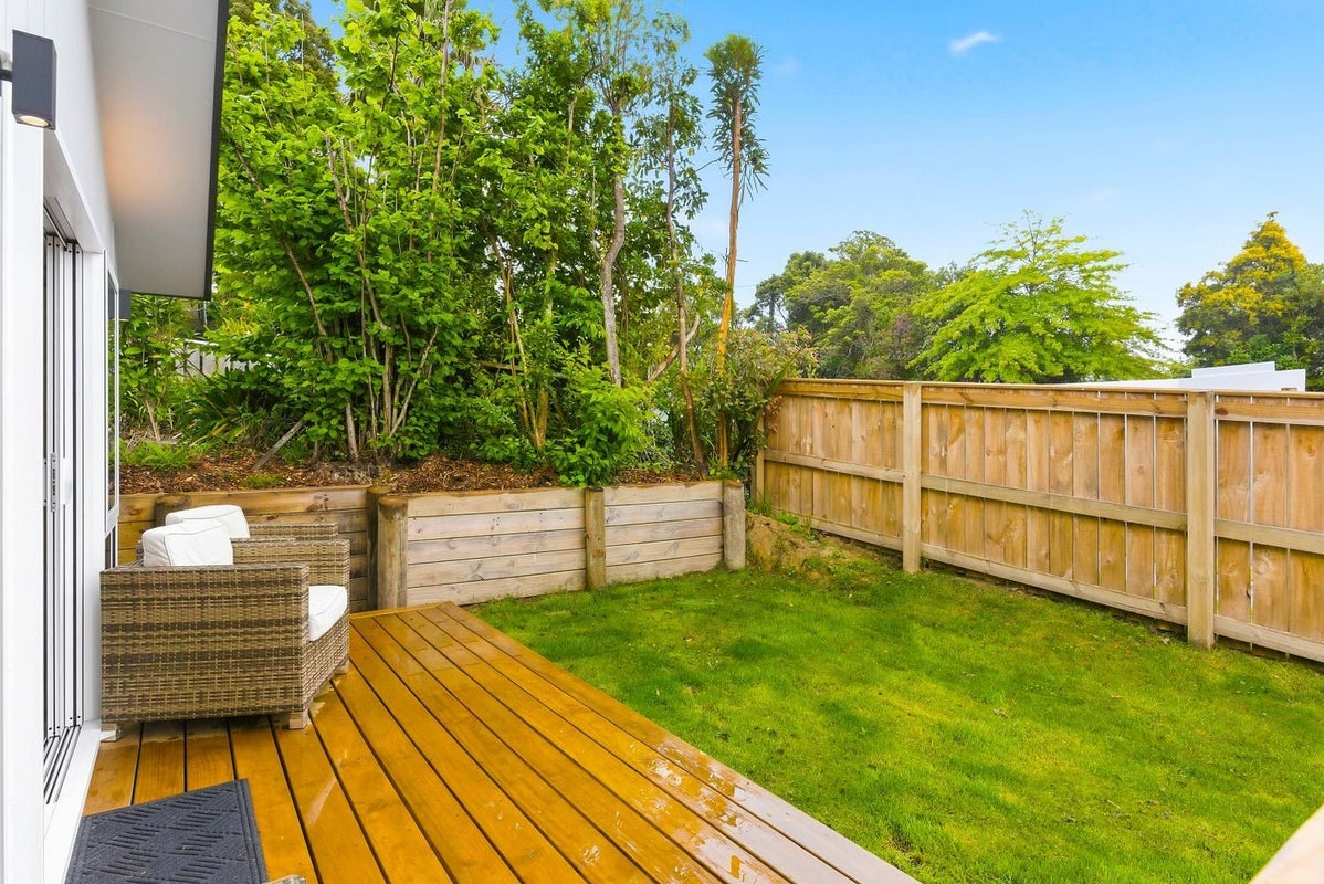 20A Argyle Avenue, Levin, Levin - Carousel 12