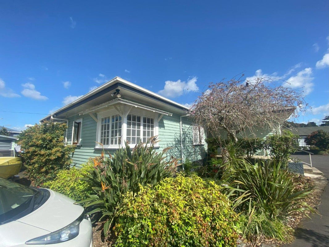 2A Hall Avenue, Regent, Whangarei - Carousel 2